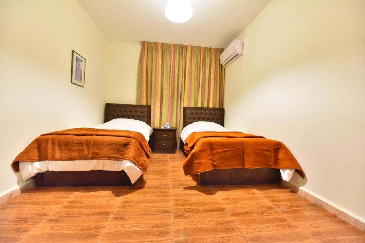 Al Farooq Hotel Apartments Amman Luaran gambar