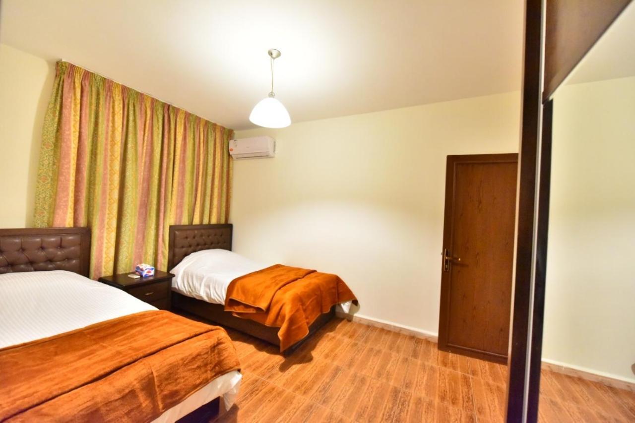Al Farooq Hotel Apartments Amman Luaran gambar