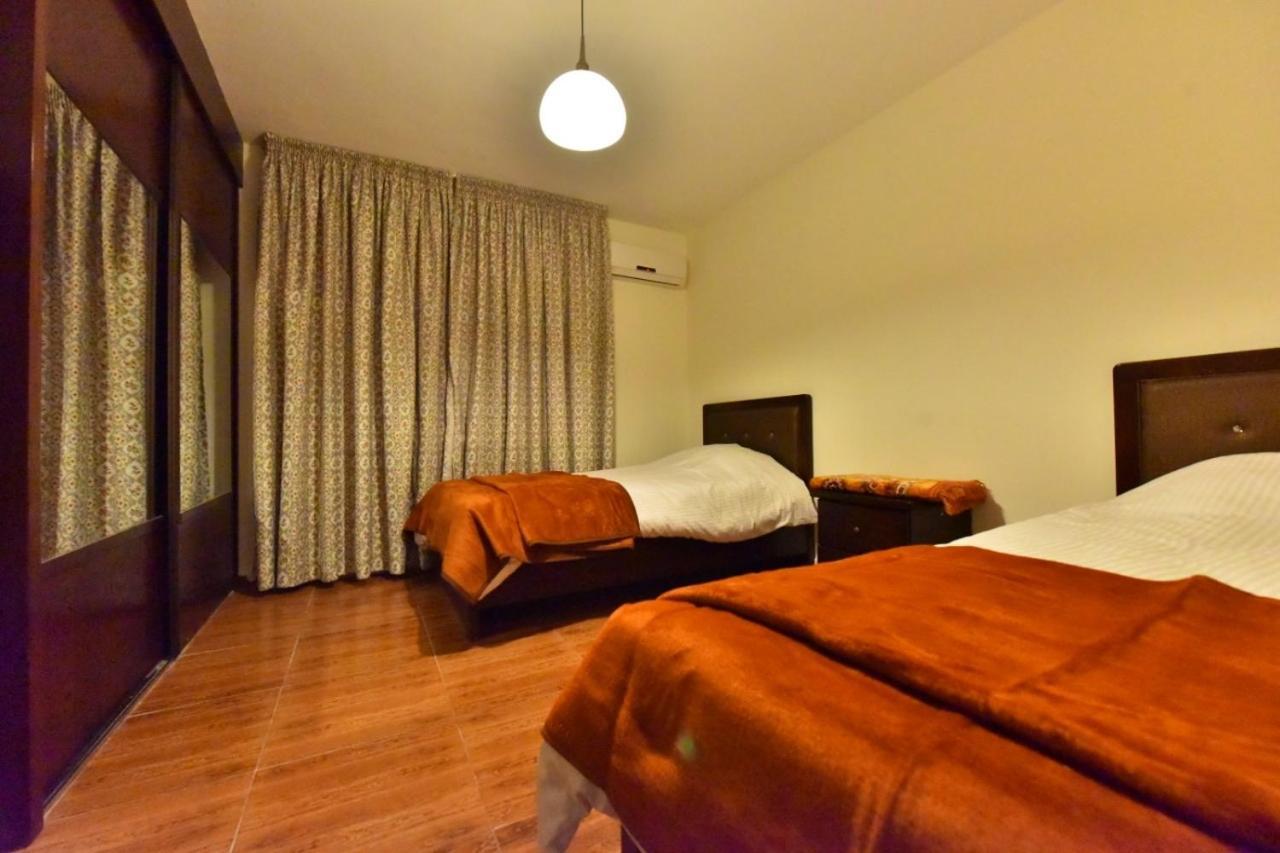 Al Farooq Hotel Apartments Amman Luaran gambar